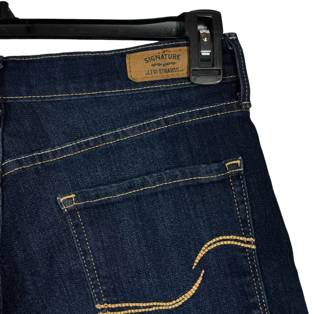 Levi’s Signature SZ 10 High-Rise Jean Shorts Distressed Frayed Cuffed Dark Wash - Picture 4 of 8